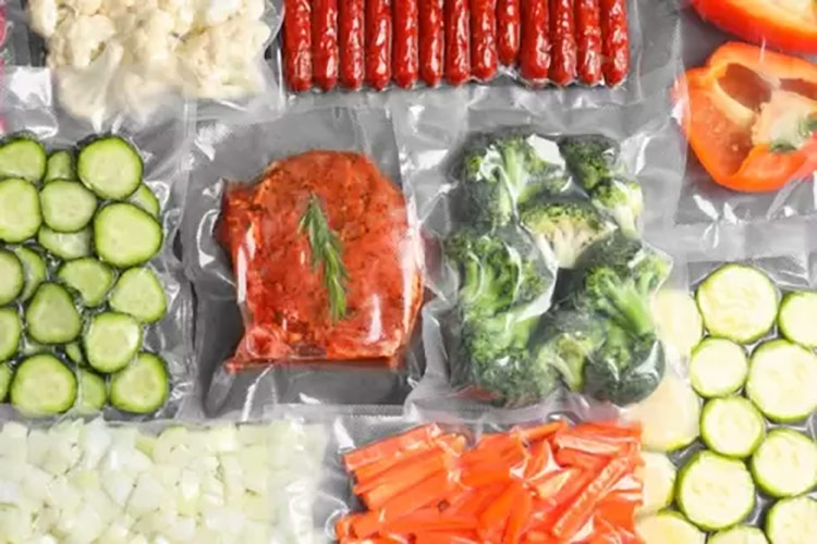 Perché i sacchetti della camera a vuoto da 3 mil sono cruciali per preservare il cibo?